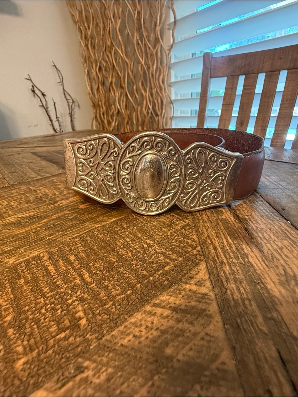 Vintage Decorative Western Leather Belt with Ornate Silver-Tone Buckle - Brown